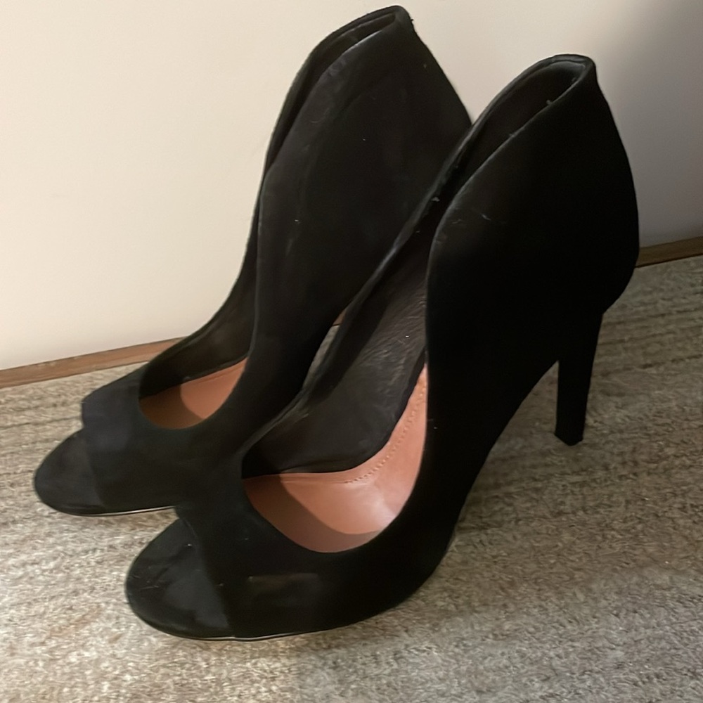 Vince Camuto Karolynn Heels Size 10M Black Suede Open Toe Tall Back - Picture 5 of 13
